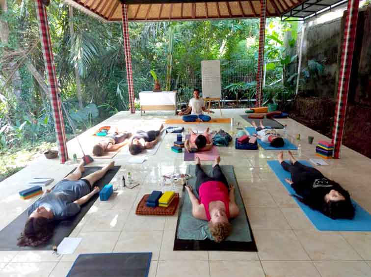 Bali Yoga Ashram 100 Hour Yoga Teacher Training In Bali 100 Hour